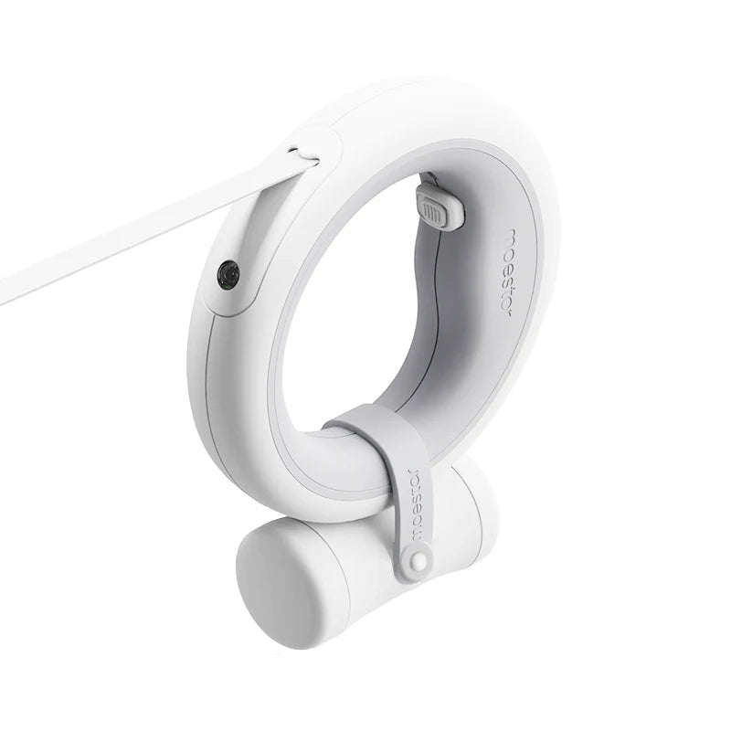 UFO Retractable Leash